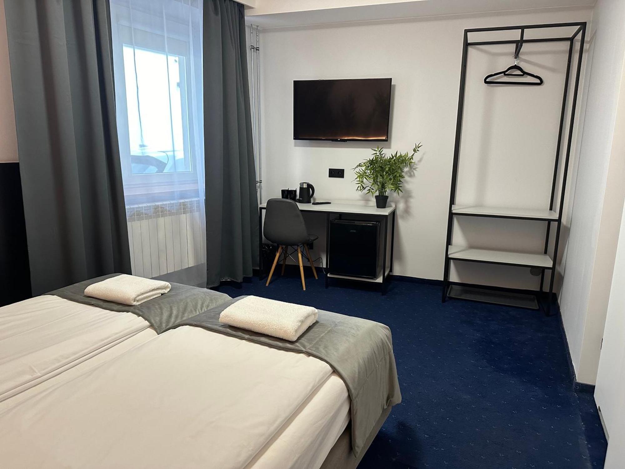 Cube House Aparthotel Krakow Ngoại thất bức ảnh