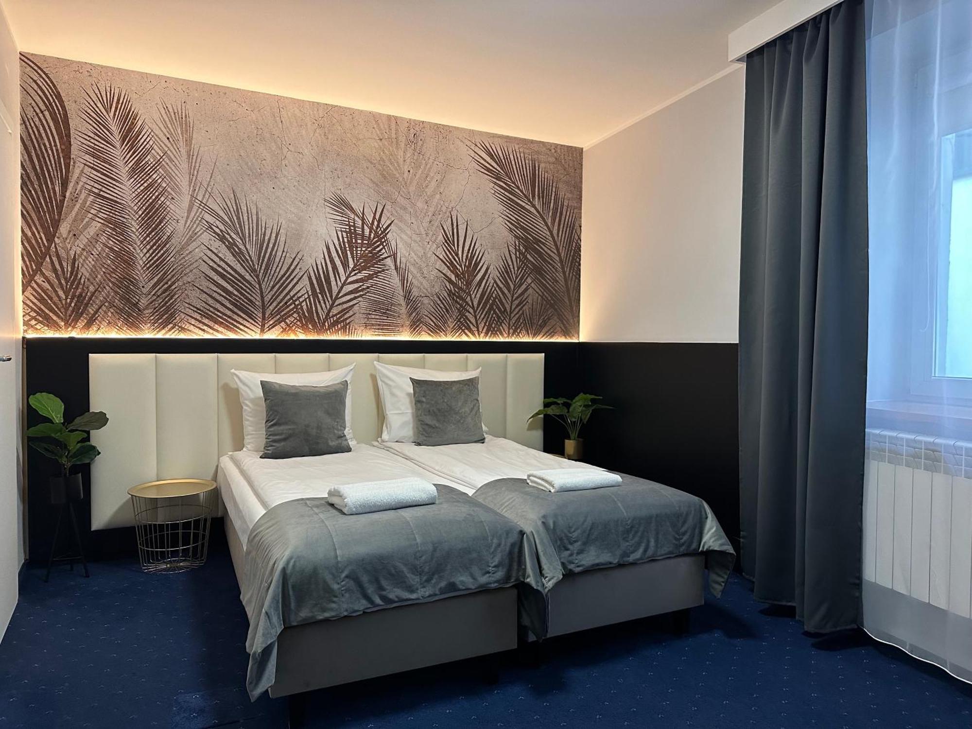 Cube House Aparthotel Krakow Ngoại thất bức ảnh