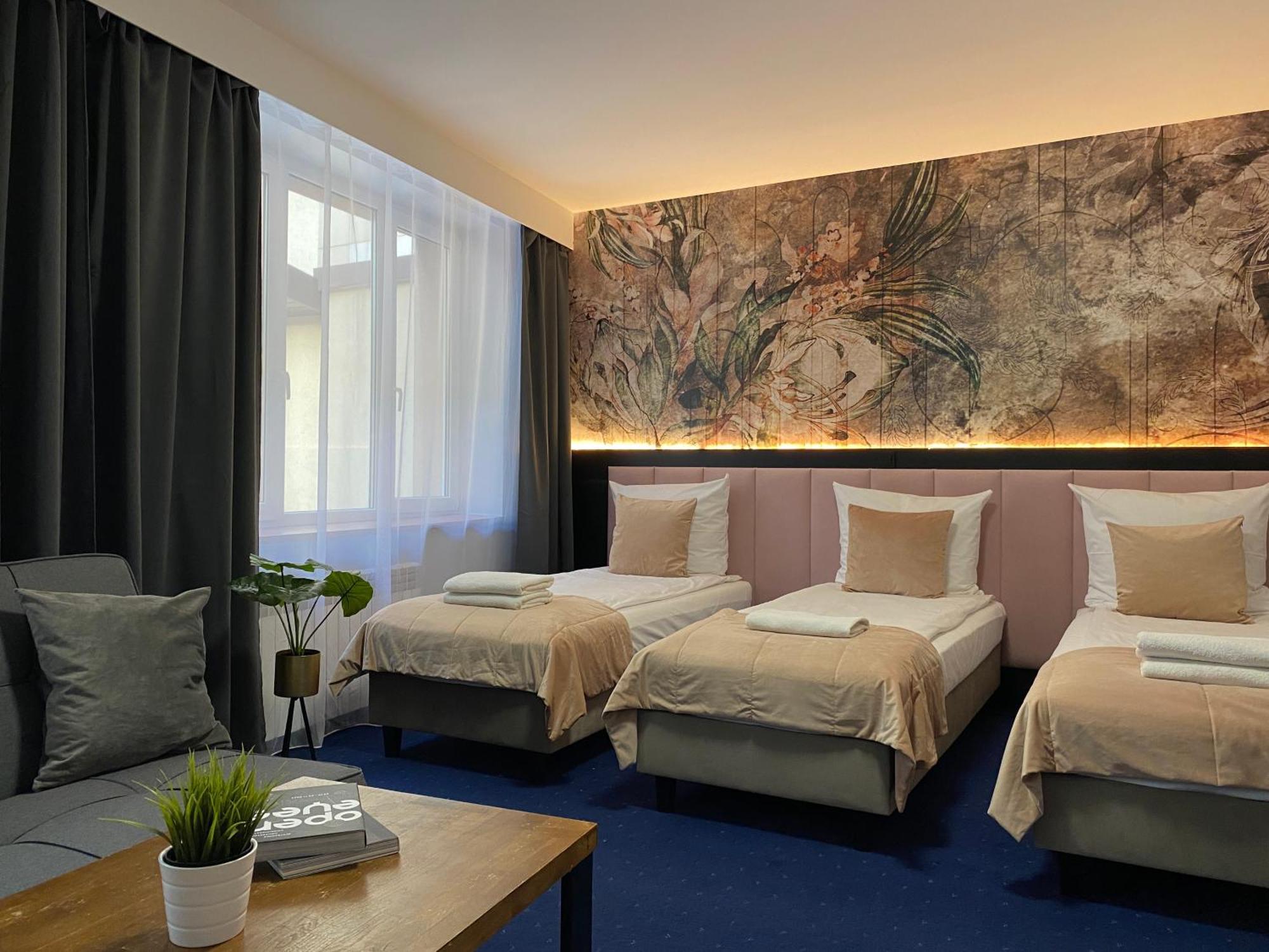 Cube House Aparthotel Krakow Ngoại thất bức ảnh
